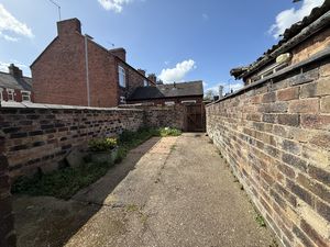 Photo 4- click for photo gallery